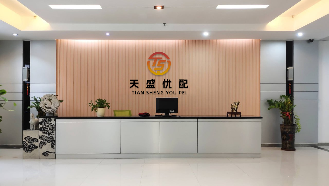 冠盈配资 【橙子AI智能英语】--从错误到精通：Not only...but also...的正确打开方式_she_likes_句子